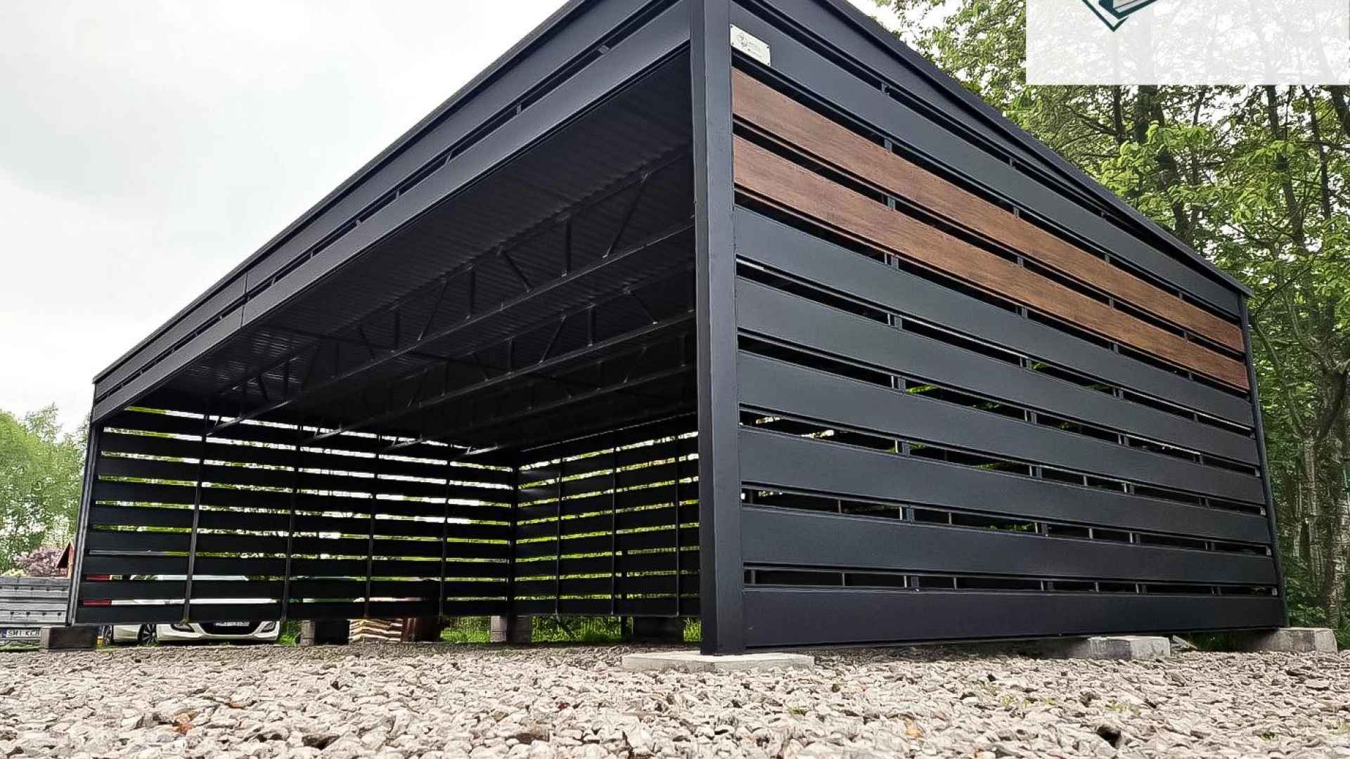 Wiata dwustanowiskowa